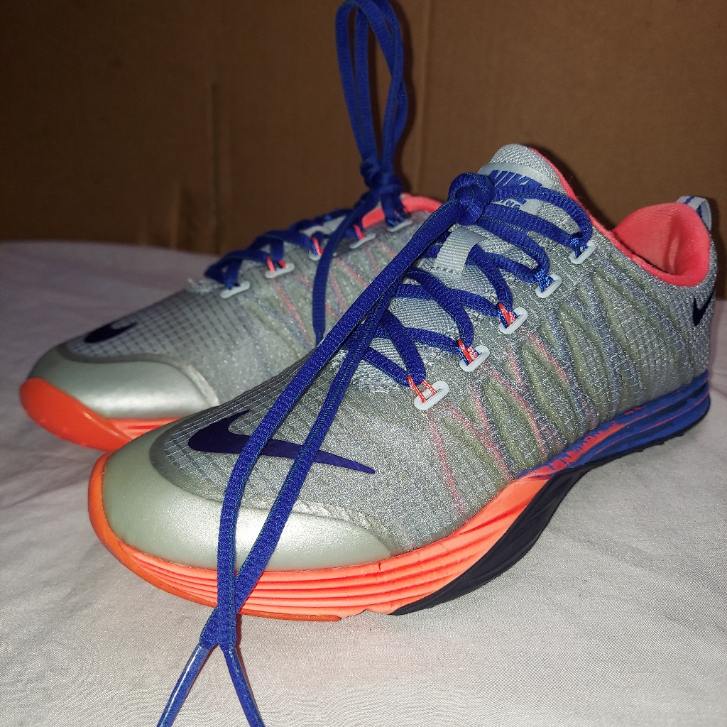 Nike Womens Lunar Cross Element Womens Sneaker